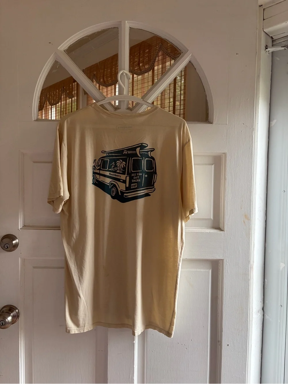 🏄‍♂️ MADE IN USA Huckberry 100% Supima Cotton Surf Van Graphic Tee Cream L